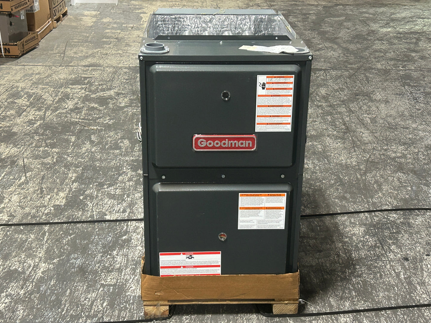 80,000 BTU Low NOx 1-Stg Upflow/Horizontal ECM Variable Speed Gas Furnace 92% 115/60/1 CFM: 1200