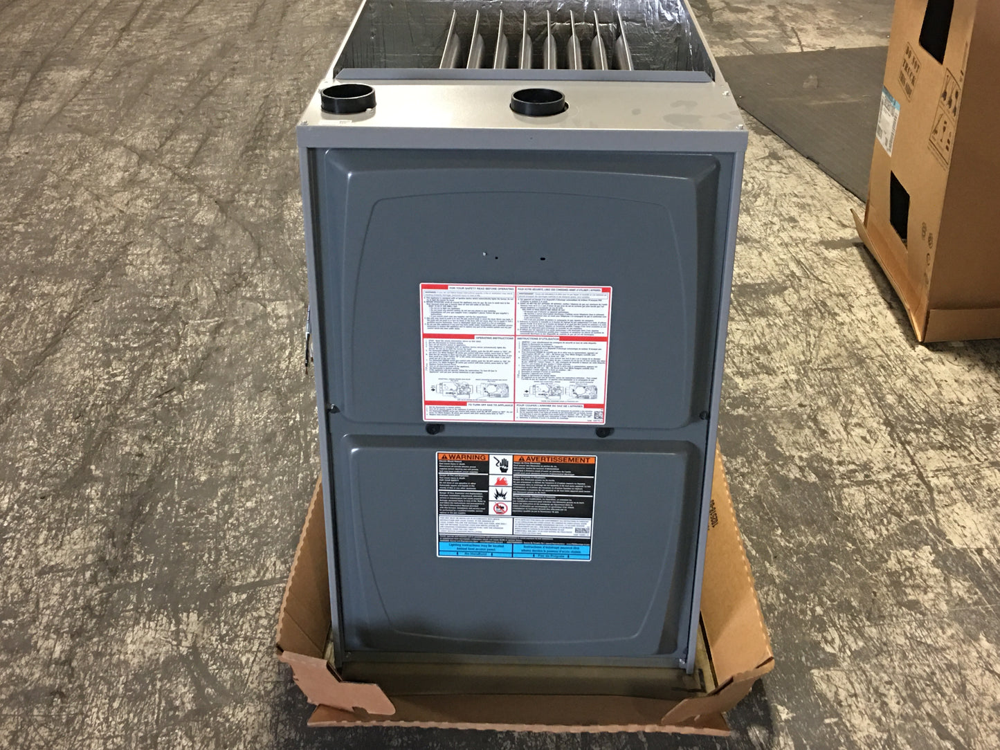 88,000 BTU 2-Stg Modulating Up/Horz ECM Var Spd Comm Gas Furnace 97% 120/60/1 CFM: 1653