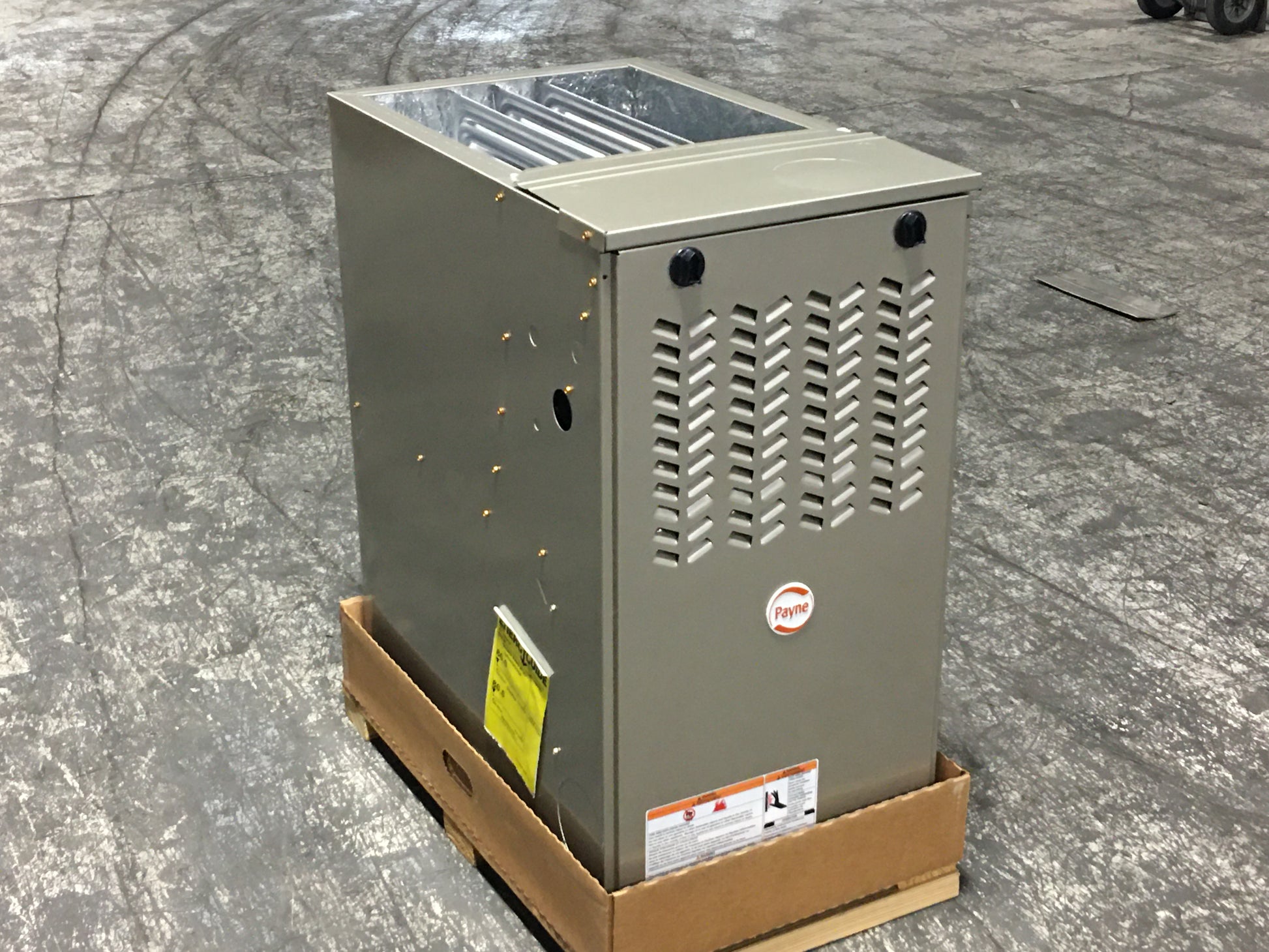 66,000 BTU 2 Stg ECM Low Nox Multi Position Gas Furnace, 115/60/1 CFM 1740 