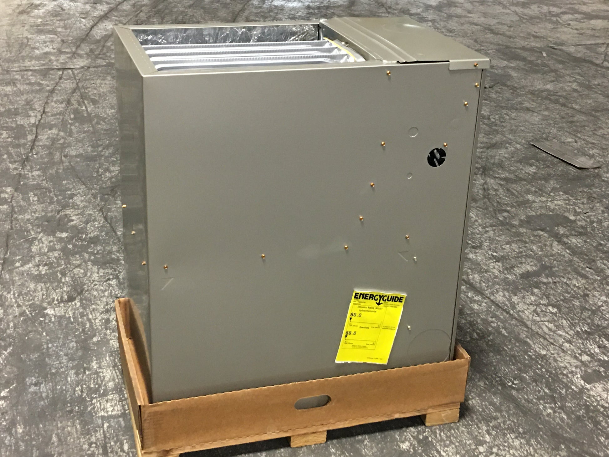 66,000 BTU 2 Stg ECM Low Nox Multi Position Gas Furnace, 115/60/1 CFM 1740 