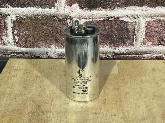 370 Vac, 35+10MFD 50/60 Hz, Round Capacitor