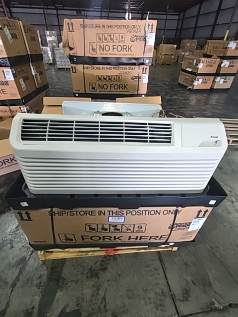 12,000 BTU Packaged Terminal Heat Pump with 5 KW Heat, 208-230/60/1, R410A