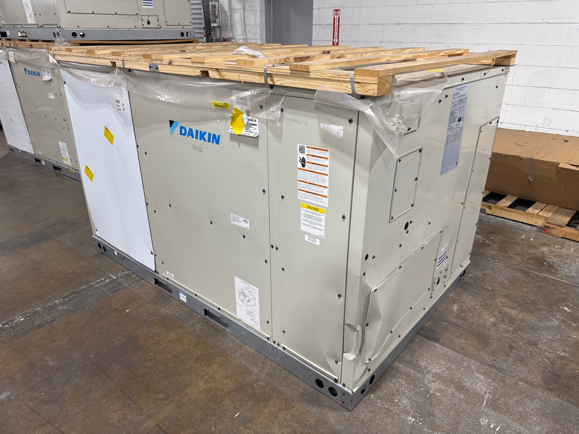 7.5 Ton Two-Stage Convertible Packaged Air Conditioning Unit, 11.2 EER, 208-230/60/3, R410A