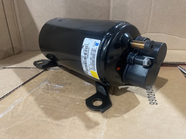 0.75 Ton AC Rotary Compressor 115/60/1 R410A