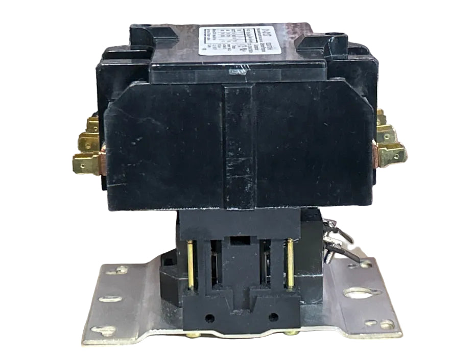120 V, 50/60 Hz, 75 Amps 3 Pole Contactor