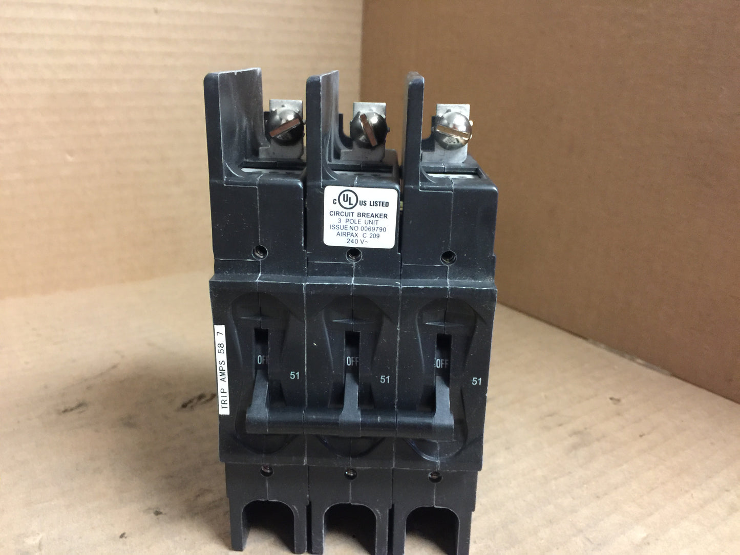 Circuit Breaker; 240V, 3 Pole, 50/60Hz