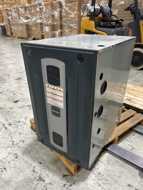 100,000 BTU Two-Stage Downflow ECM Variable Speed Gas Furnace 96% AFUE 120/60/1 CFM: 1600
