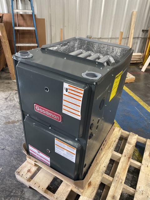 80,000 BTU Low NOx Single-Stage Upflow/Horizontal ECM Multi Speed Gas Furnace 96% 115/60/1 CFM: 2000