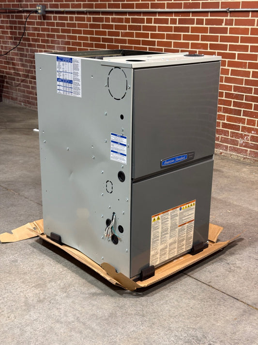 120,000 BTU Modulating Downflow/Horizontal ECM Var Spd Comm Comp Gas Furnace 95% 115/60/1 CFM: 2002
