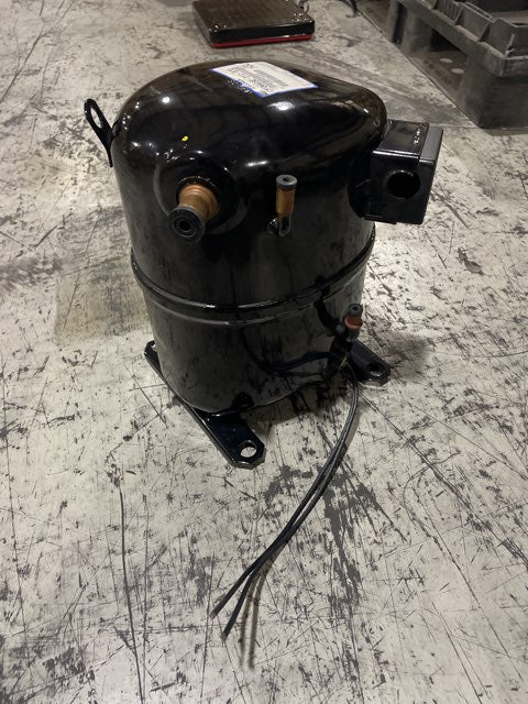 0.5 Ton Single-Stage Refrigeration Reciprocating Compressor 460/60/3 R404A