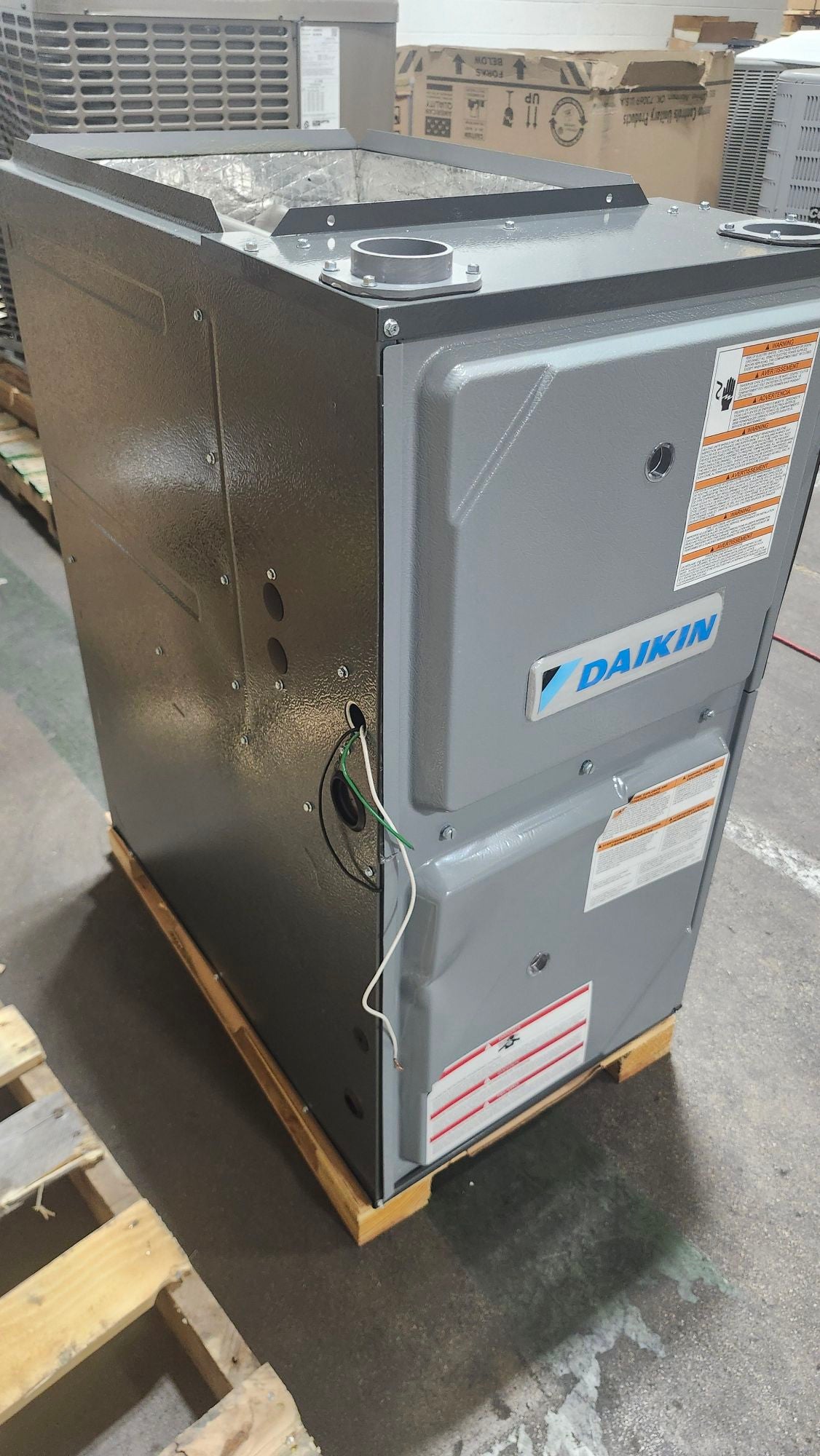 80,000 BTU Modulating Up/Horz ECM Variable Speed Communicating Gas Furnace 97% 115/60/1 CFM: 1536