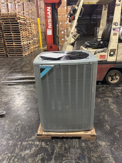4 Ton Single-Stage Split-System Heat Pump 208-230/60/3 R410A 14 SEER