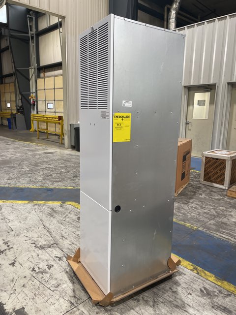 72,000 BTU 1-Stg Downflow ECM Multi Speed Gas Manufactured Housing Furnace 95% 120/60/1 CFM: 1560
