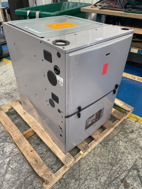 112,000 BTU 2-Stage Comm Compatible Modulating Upflow ECM Var Speed Gas Furnace; 98.6%, 115/60/1