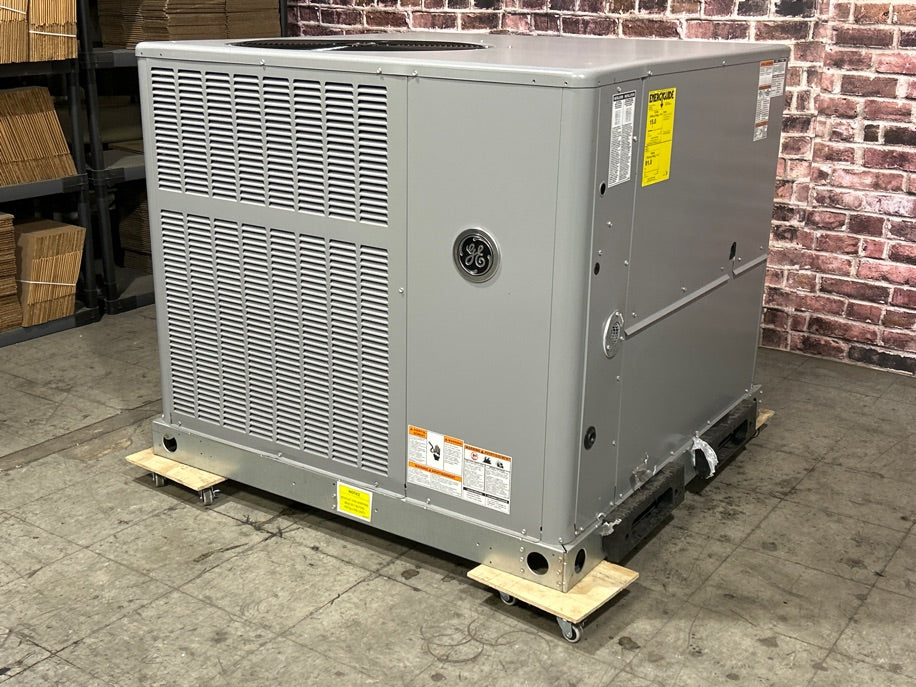 3 Ton Two-Stage Convertible Natural Gas/Electric Packaged Unit, 15 SEER, 208-230/60/1, R410A
