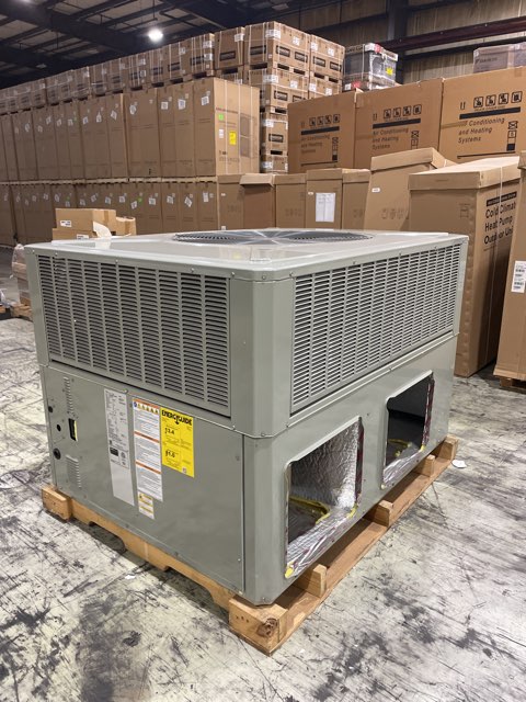 4 Ton Single-Stage Convertible Natural Gas/Electric Packaged Unit, 13.4 SEER2, 208-230/60/1, R410A