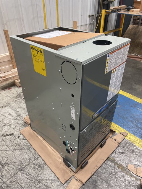 100,000 BTU 2-Stg Down/Horz ECM Variable Speed Comm. Compatible Gas Furnace 80% 115/60/1 CFM: 2000