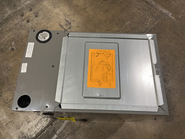 70,000 BTU Low NOx 2-Stg Multiposition ECM Var  Spd Communicating Gas Furnace 96% 115/60/1 CFM: 1125