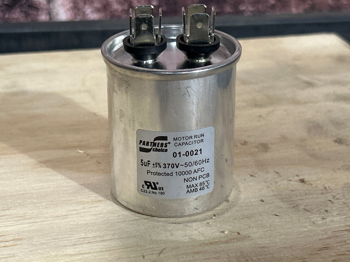 370 Vac, 5MFD 50/60 Hz, Round Capacitor