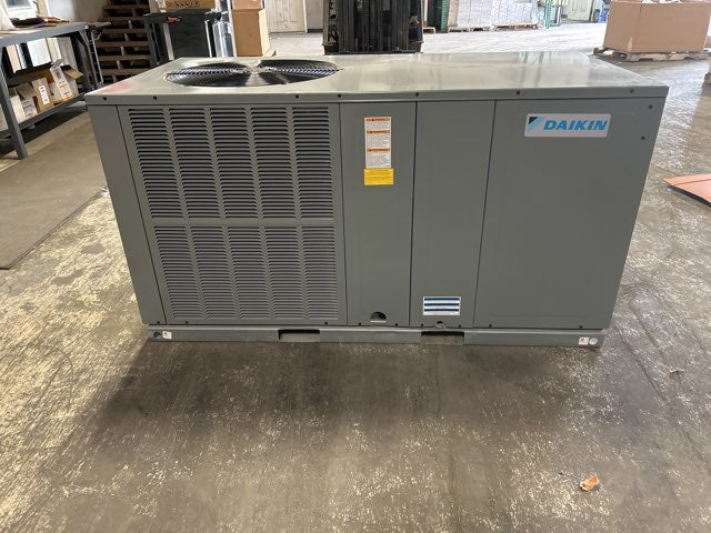 5 Ton Two-Stage Horizontal Packaged Air Conditioning Unit, 13.4 SEER2, 208-230/60/1, R410A