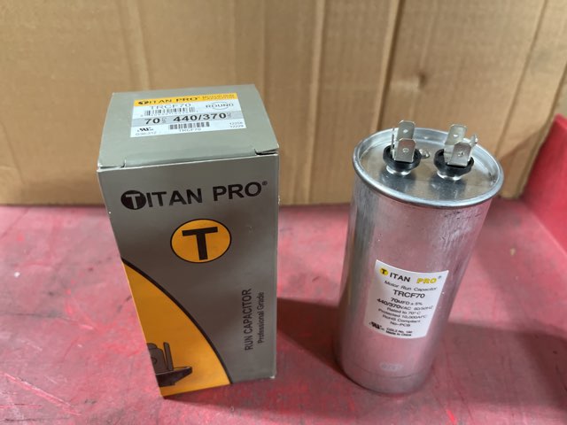 440 Vac, 70MFD 50/60 Hz, Round Capacitor