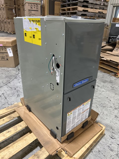 80,000 BTU 3-Stg Modulating Up/Horz ECM Var Spd Communicating Gas Furnace 96.7% 115/60/1 CFM: 1595