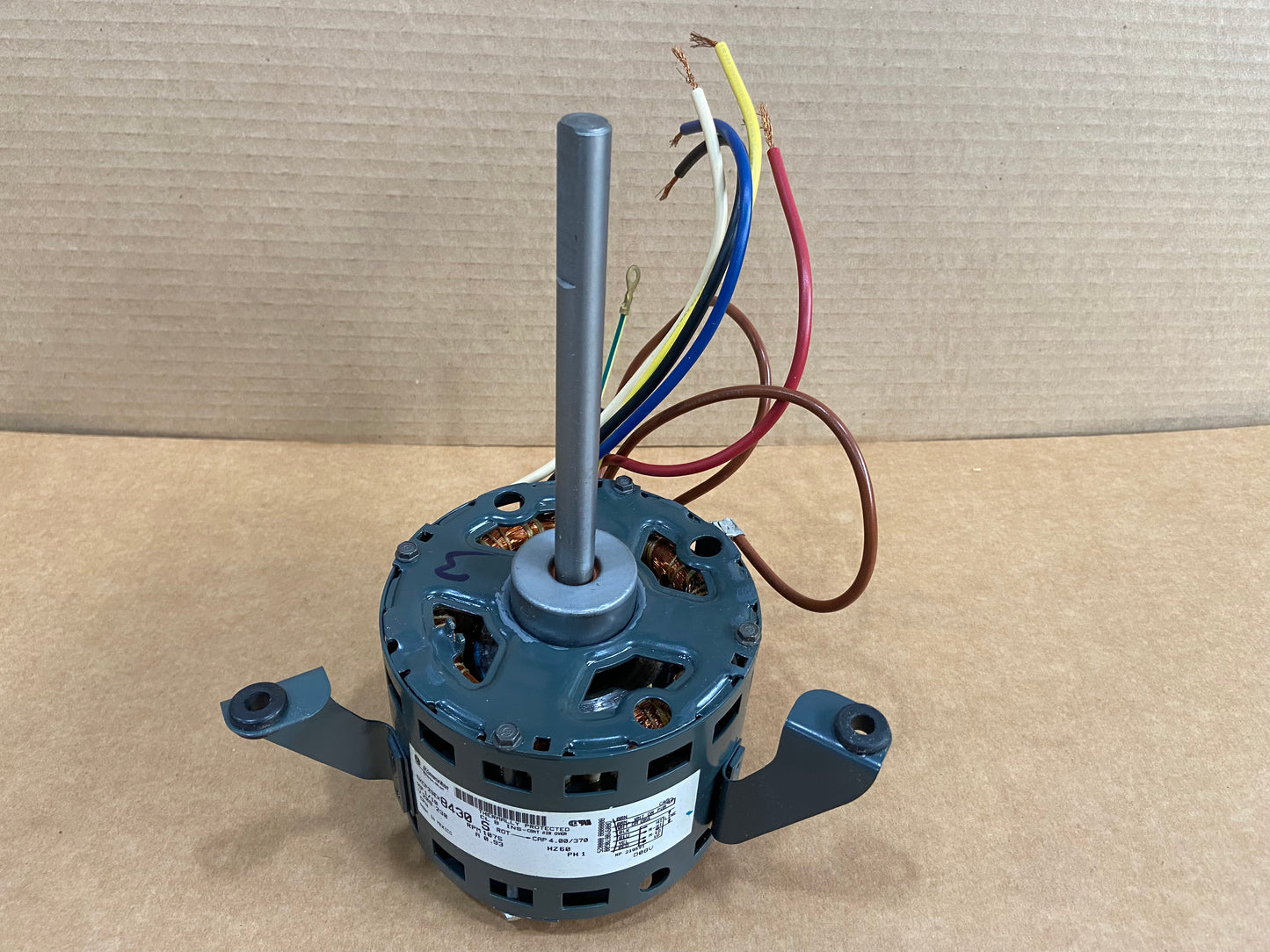 1/10 HP Electric Motor 208-230/60/1 1075 RPM 4 Speed