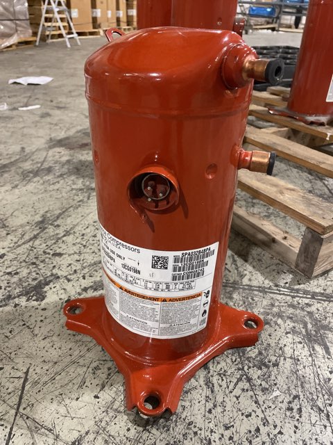 2.5 Ton AC Scroll Compressor 380-460/50-60/3 R410A