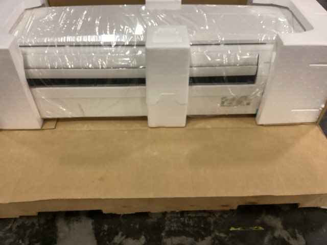 30,000 BTU Single-Zone Indoor Inverter Heat Pump Mini Split Unit, 19.1 SEER2 208-230/60/1 R-410A