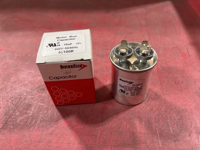 440 Vac, 10MFD 50/60 Hz, Round Capacitor