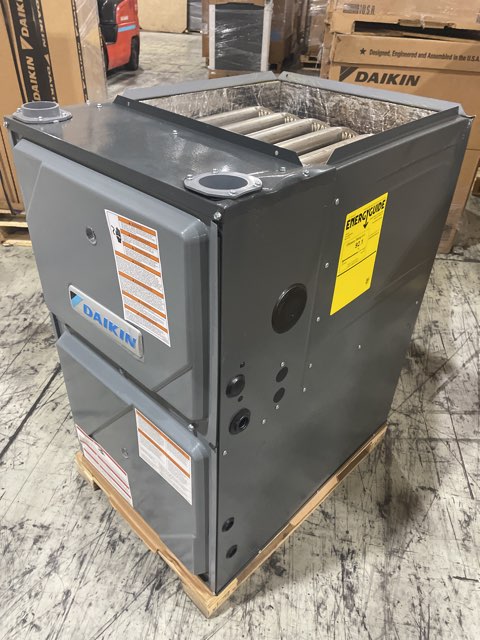 100,000 BTU Low NOx 1-Stg Upflow/Horizontal ECM Multi Speed Gas Furnace 92% 115/60/1 CFM: 1600