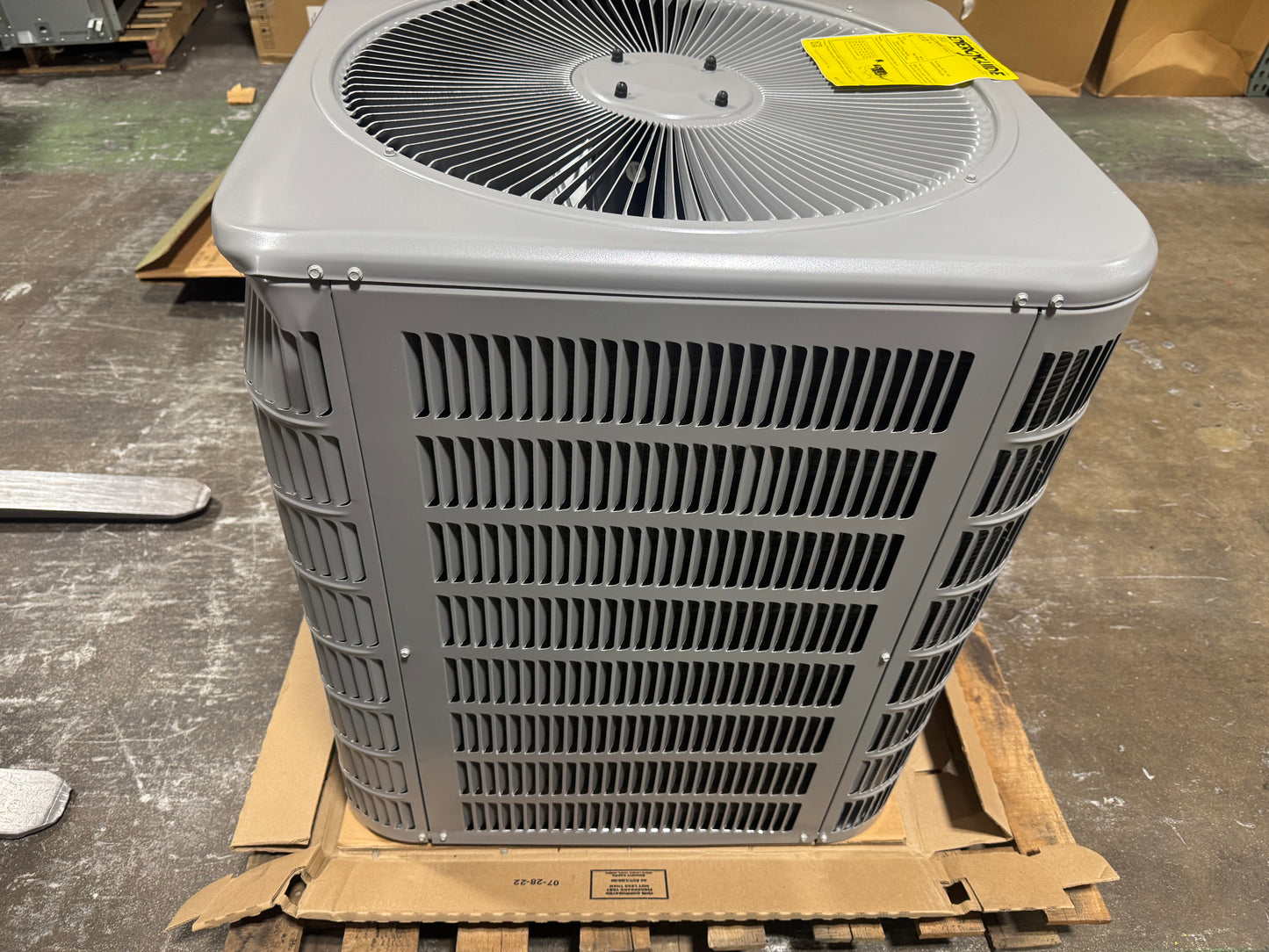 4 Ton Split-System Air Conditioner; 13 SEER, 208-230/60/1 R-410A