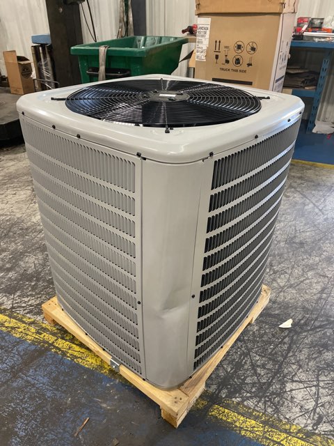 1.5 Ton Split-System Heat Pump 208-230/60/1 R-410A 14.5 SEER