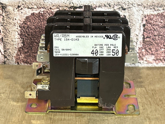24 V, 50/60 Hz, 40 Amps 3 Pole Contactor