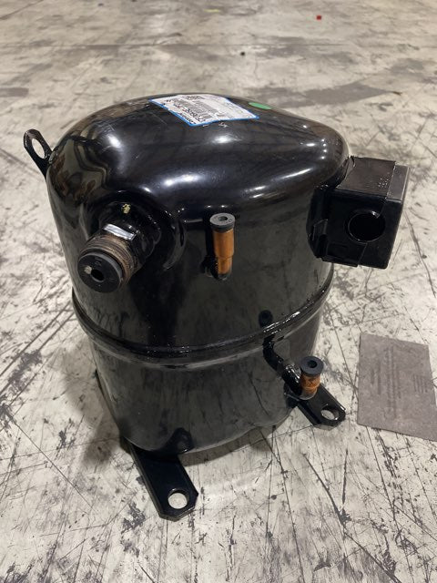 0.5 Ton Single-Stage Refrigeration Reciprocating Compressor 460/60/3 R404A