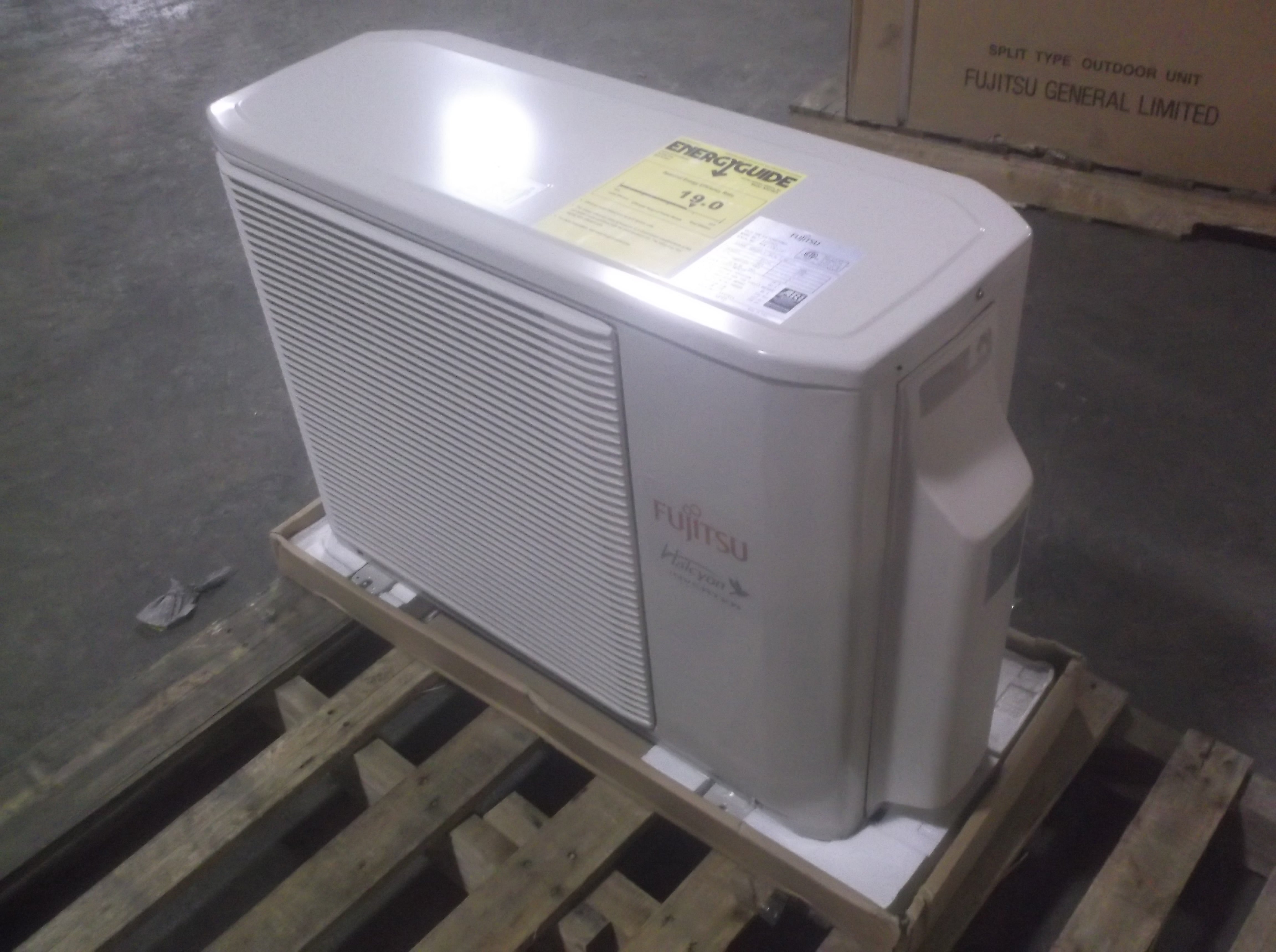 18,000 Btu OD Single-Zone Ductless Inverter Mini-Split AC , 19 Seer 20 ...