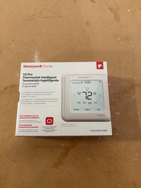 2 Heat/2 Cool, Programmable Multi-Stage 24 V Heat Pump/Conventional Thermostat