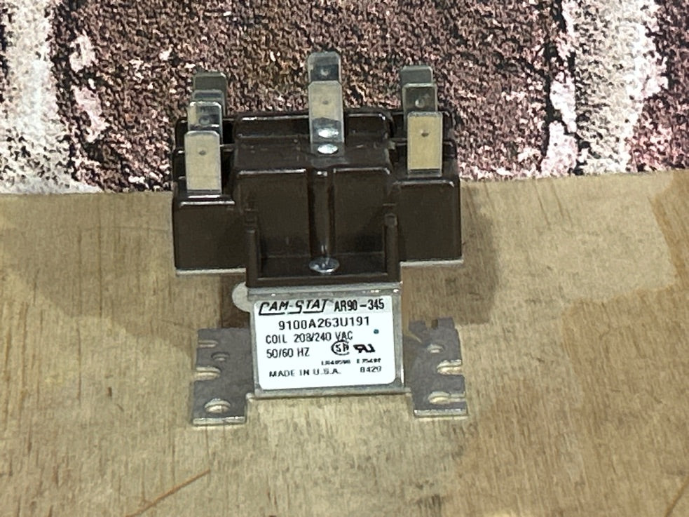 208/240 V, 50/60 Hz, 12 Amps, Relay