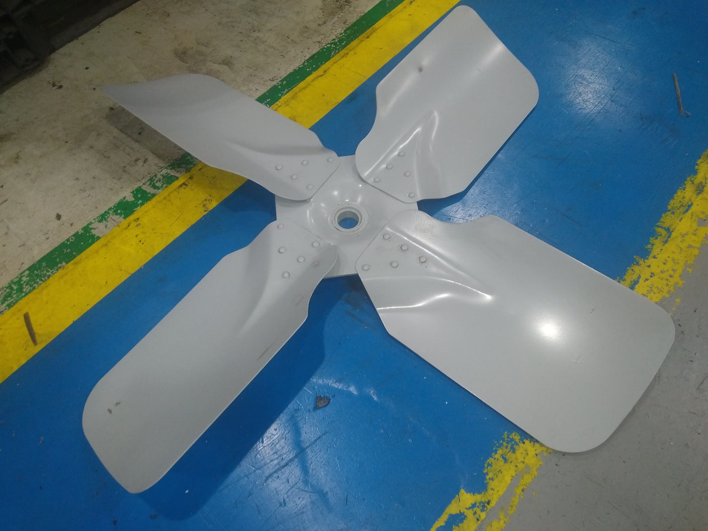 Propeller;42 DIA 27 Degree Pitch 4 Blade"