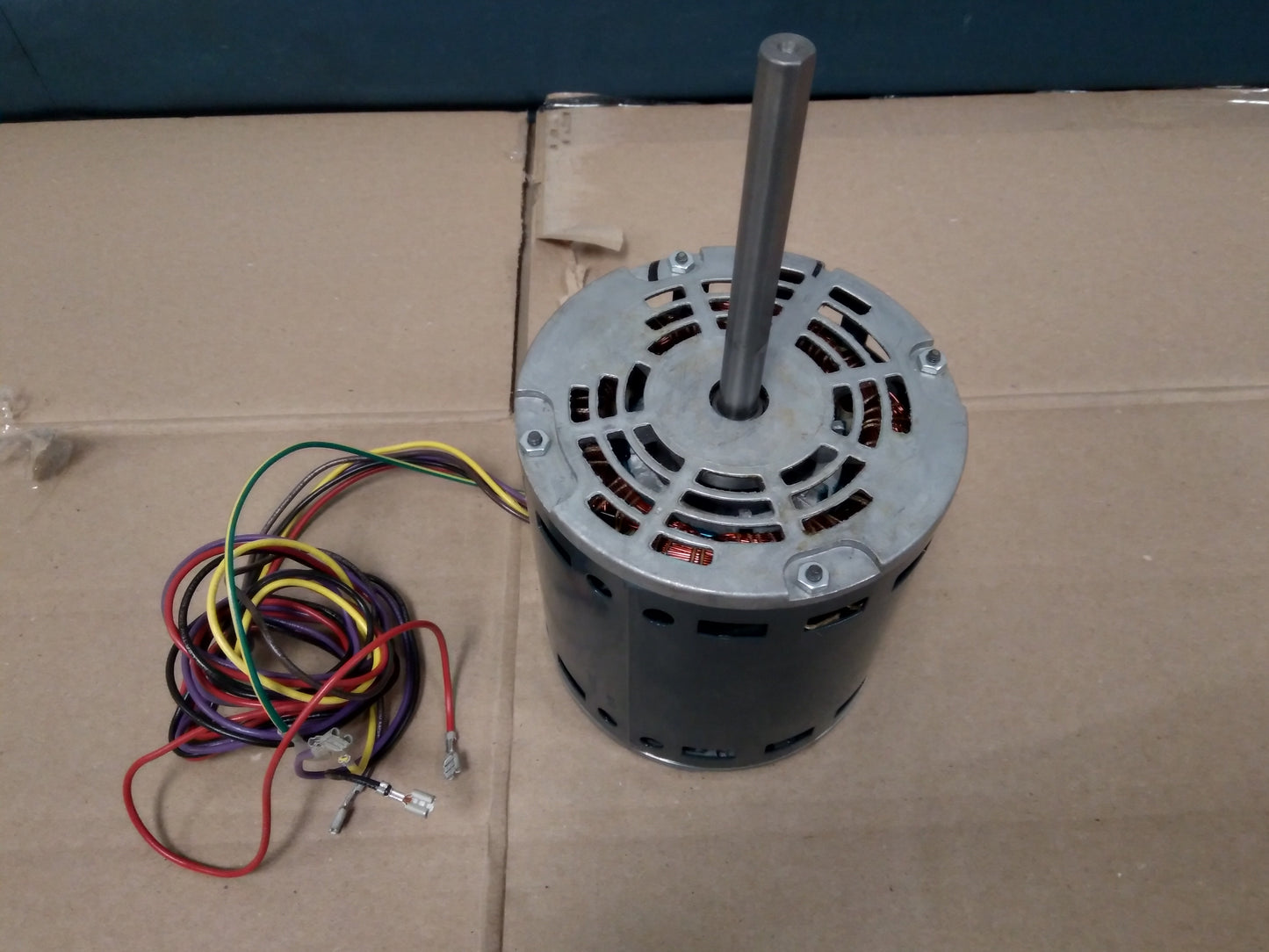 Motor de soplador de accionamiento directo de 3/4 HP, 208-230/60/1 RPM: 1075/2 velocidades en sentido horario, 5,5 amperios