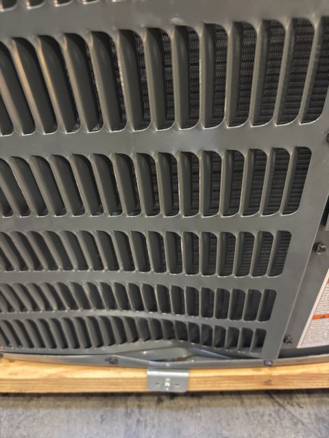 1.5 Ton Single-Stage Split-System Air Conditioner 208-230/60/1 R410A 14.3 SEER2
