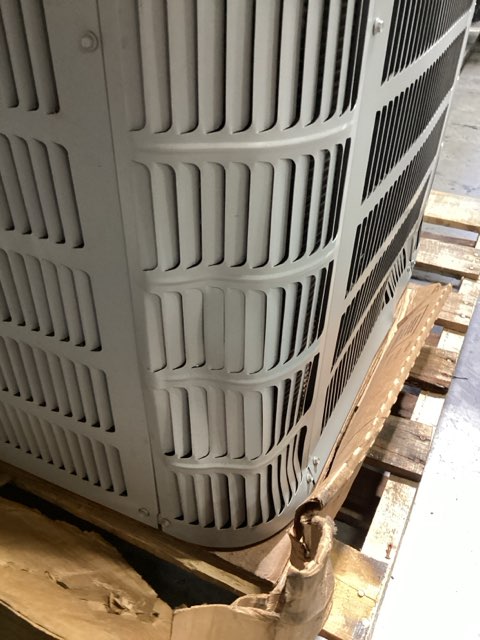 3.5 Ton Single-Stage Split-System Air Conditioner 208-230/60/1 R410A 16 SEER