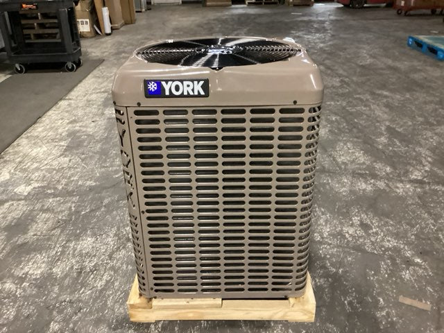 1.5 Ton Split-System Heat Pump 208-230/60/1 R410A 15.2 SEER2