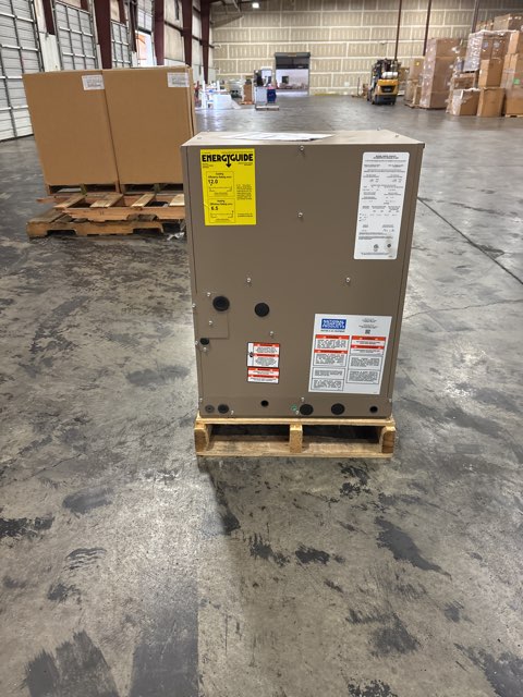 1.5 Ton Single-Stage Split-System Heat Pump 208-230/60/1 R410A 12 SEER2