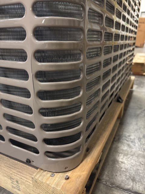 3.5 Ton LX Series Split-System Heat Pump; 16 SEER, 208-230/60/1, R-410A