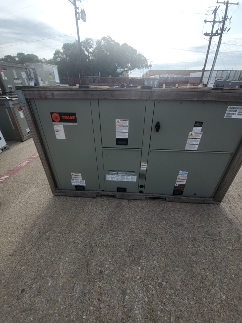 7.5 Ton Three-Stage Convertible Natural Gas/Electric Packaged Unit, 11 EER, 208-230/60/3, R410A