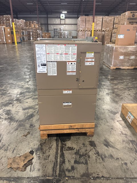 1 Ton Magic Pak Gas/Electric Packaged Thru-The-Wall Unit, 9 EER, 208-230/60/1, R410A