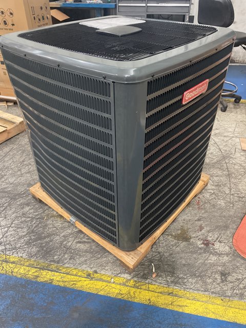 3 Ton Two-Stage Split-System Communicating Air Conditioner 208-230/60/1 R410A 17.5 SEER2