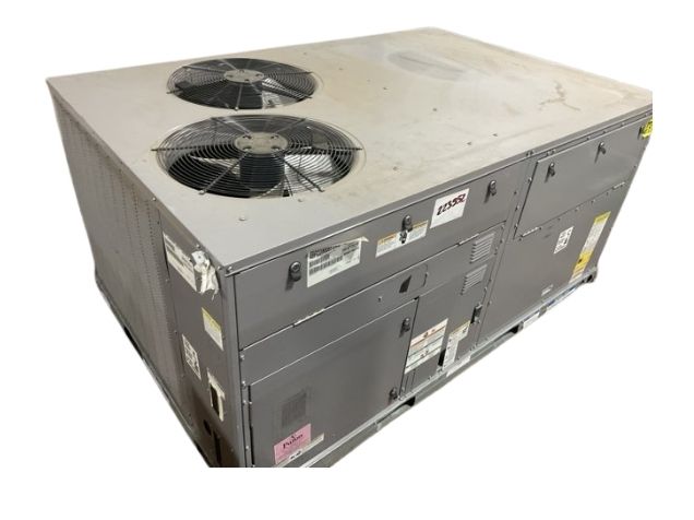 7.5 Ton Two-Stage Convertible Natural Gas/Electric Packaged Unit, 11.2 EER, 208-230/60/3, R410A