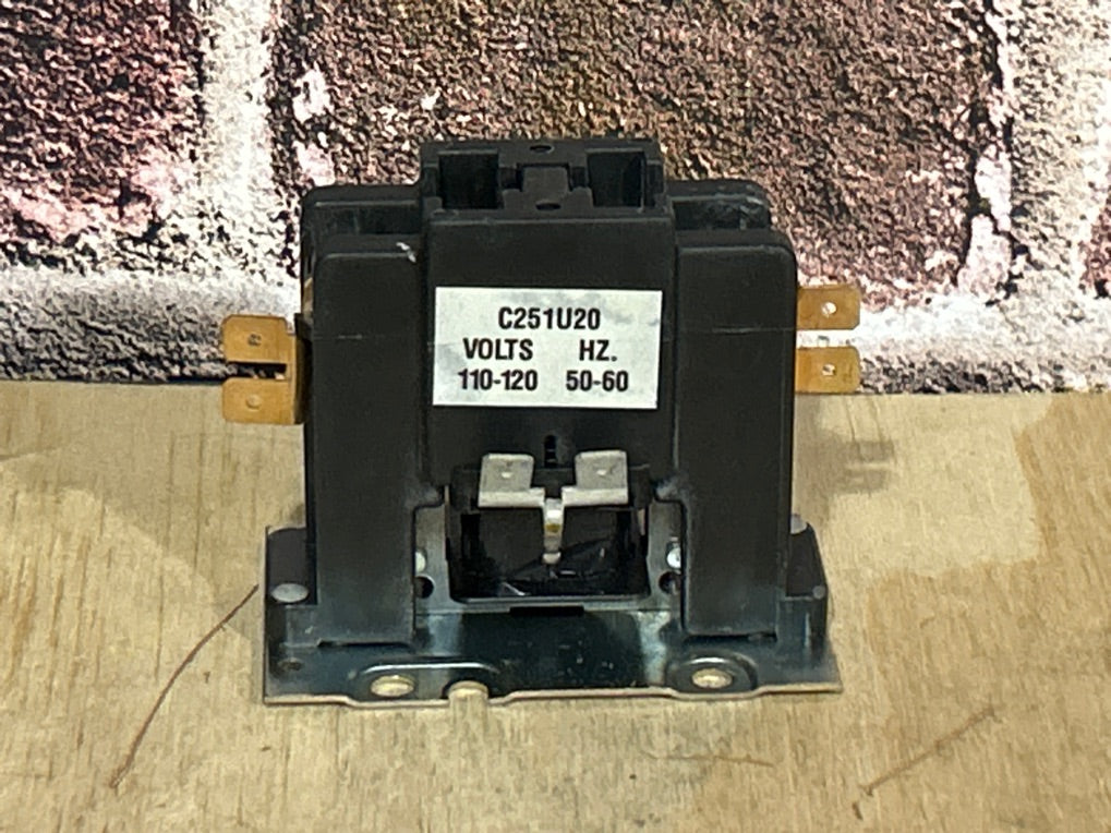 110/120 V, 50/60 Hz, 25 Amps 1 Pole Contactor
